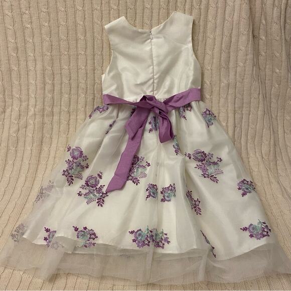 Girls Special Occasion Dress sz 6x White Dress with Purple Floral Details - Picture 9 of 9